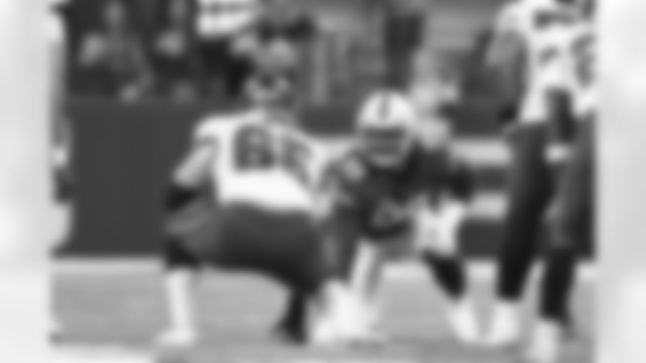 99 DT DeForest Buckner