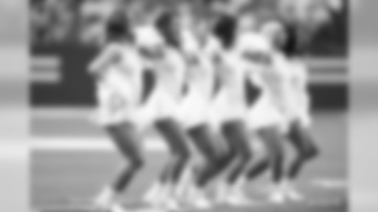 2019_1201_TEN_9527