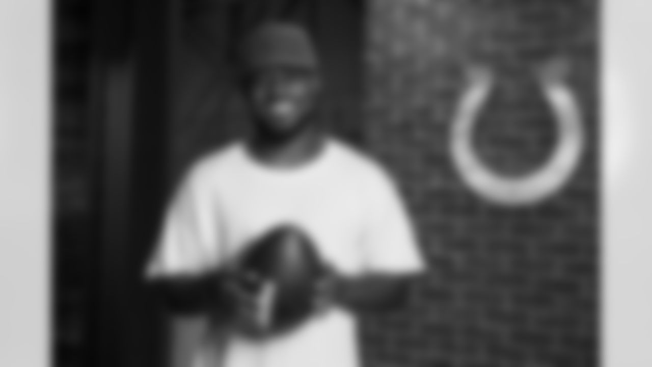 WR Isaiah McKenzie
