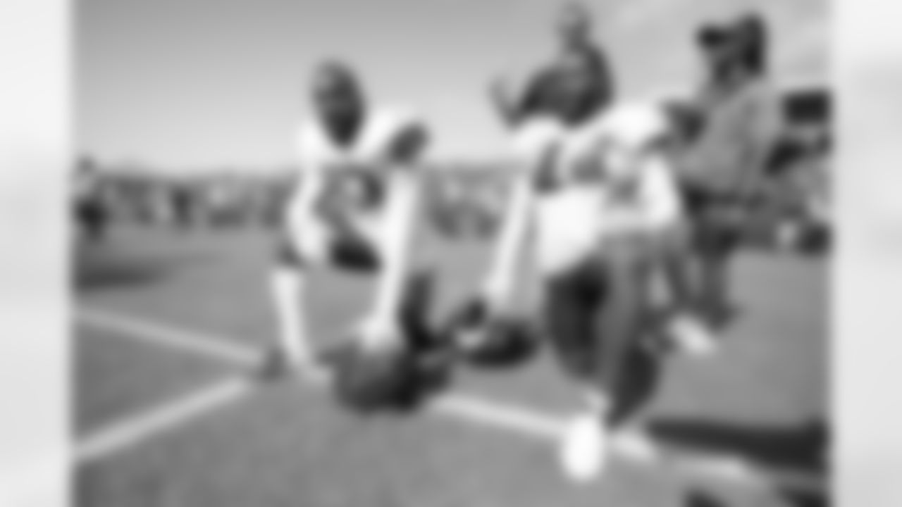 53 LB Shaquille Leonard, 44 LB Zaire Franklin
2023 Colts Training Camp - Grand Park
