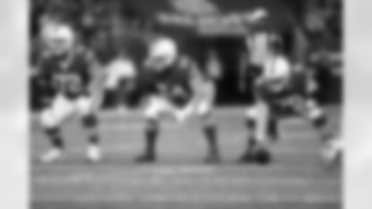 64 G Mark Glowinski, #72 T/G Braden Smith, #78 C Ryan Kelly