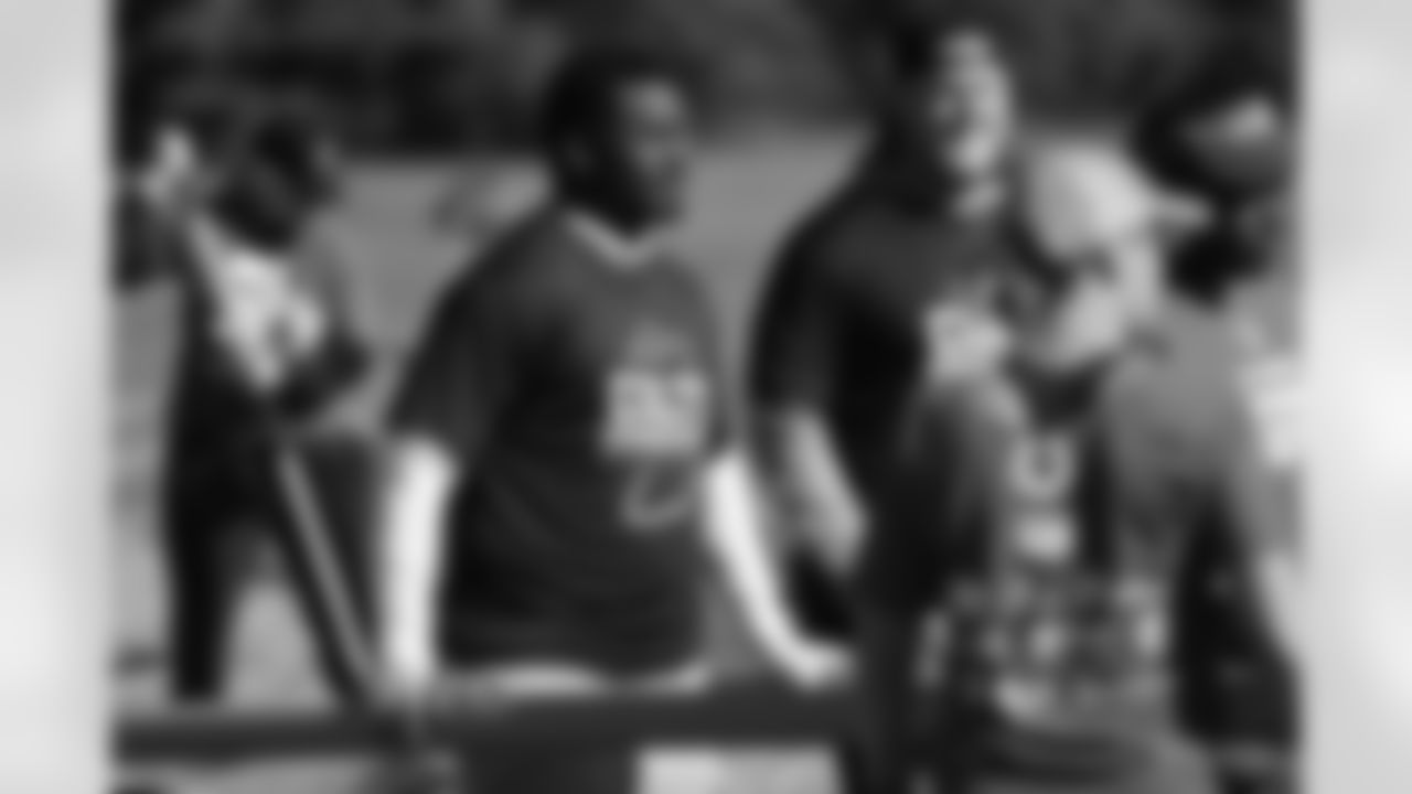 93 DT Eric Johnson, #76 OT Luke Tenuta