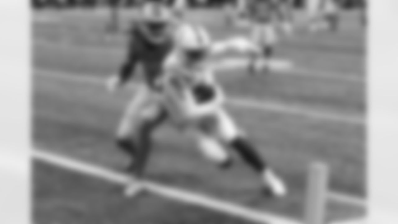 86 WR Samson Nacua
