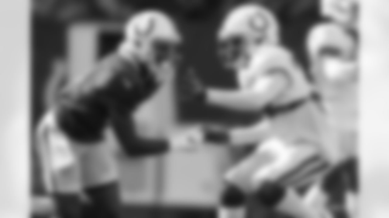 5 WR DeMichael Harris, #34 CB Isaiah Rodgers