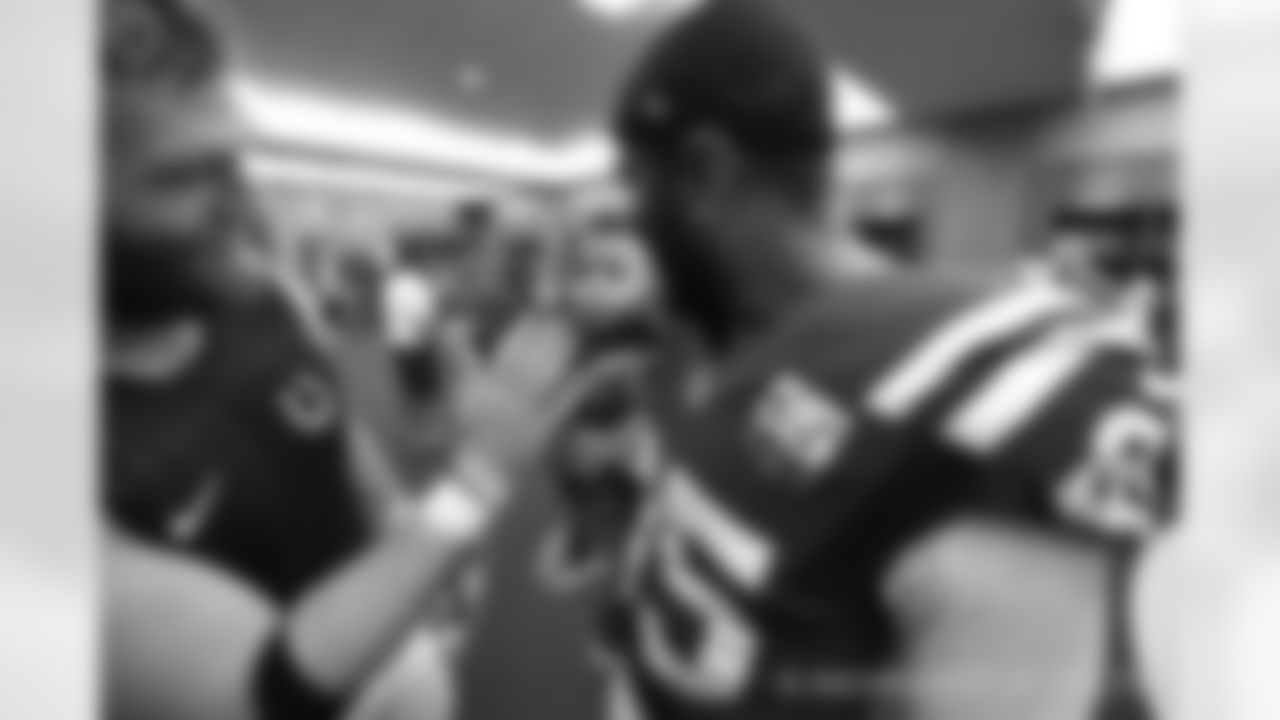 2018_1111_LockerRoom_0002