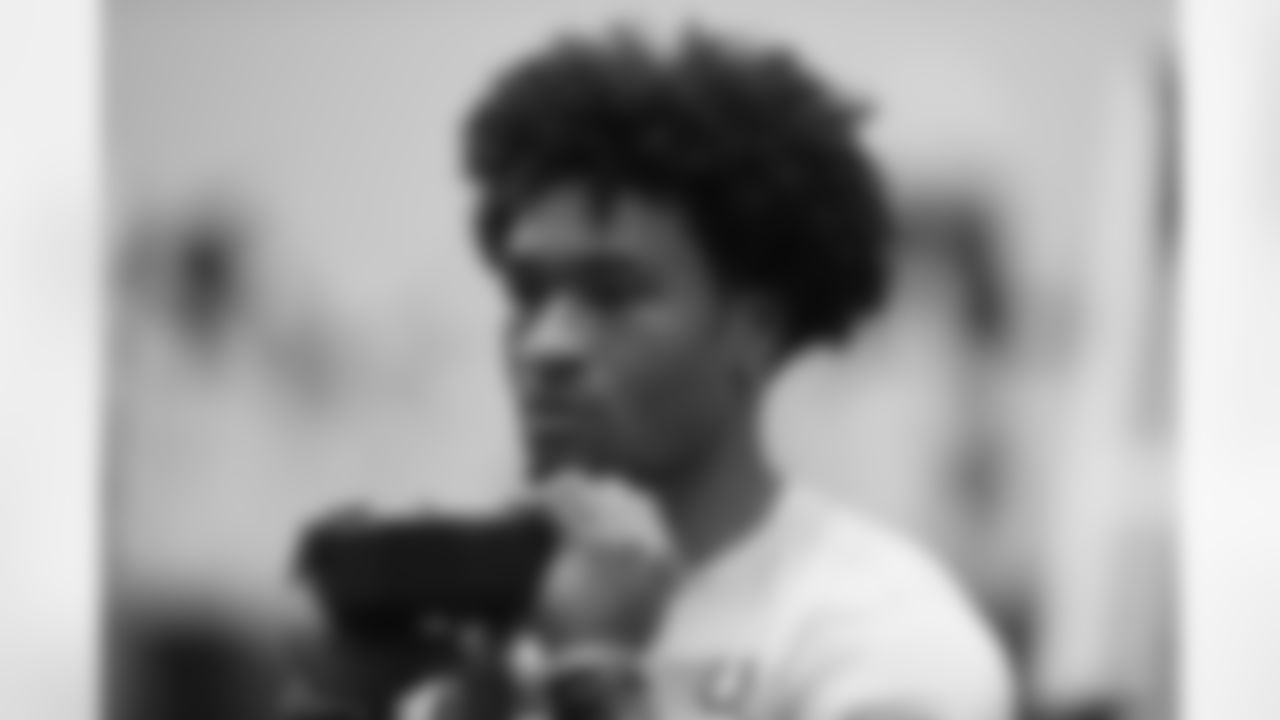 32 S Julian Blackmon