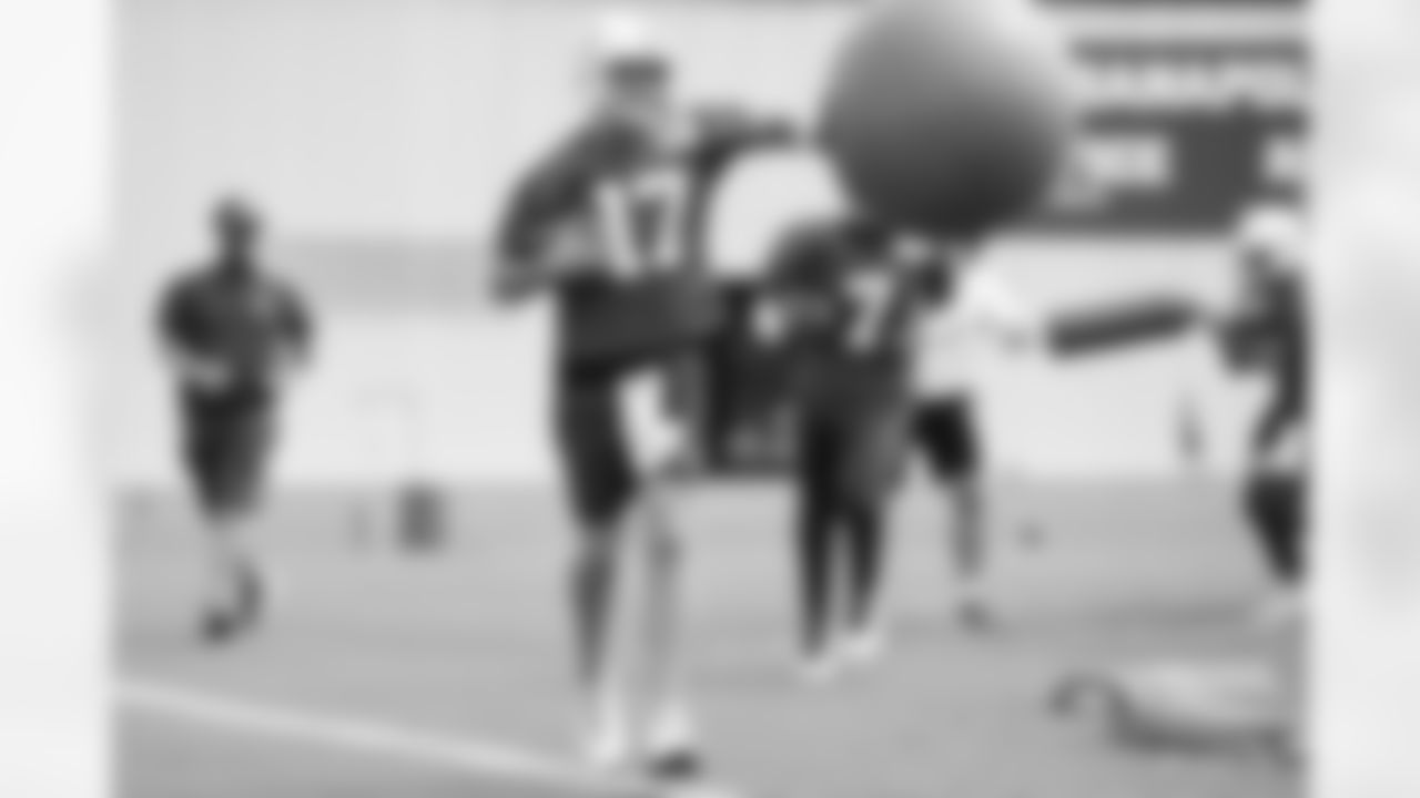 17 QB Philip Rivers