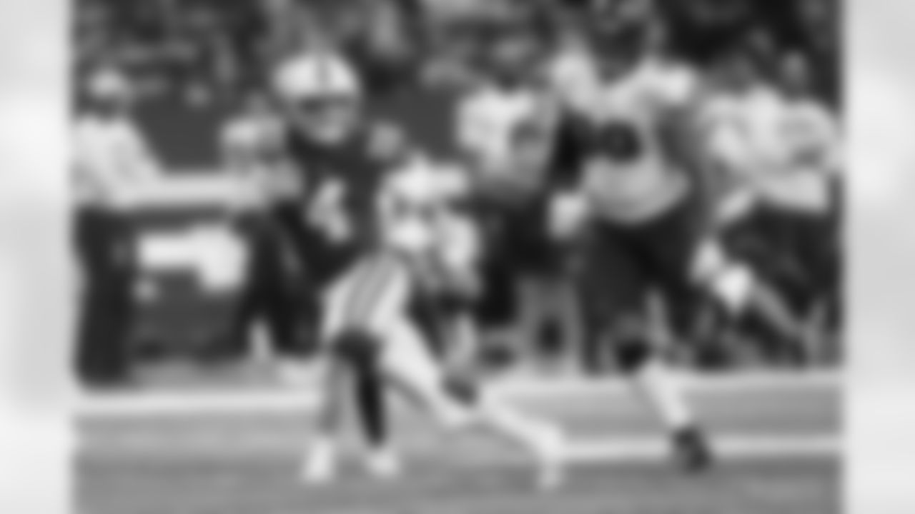 4 QB Sam Ehlinger