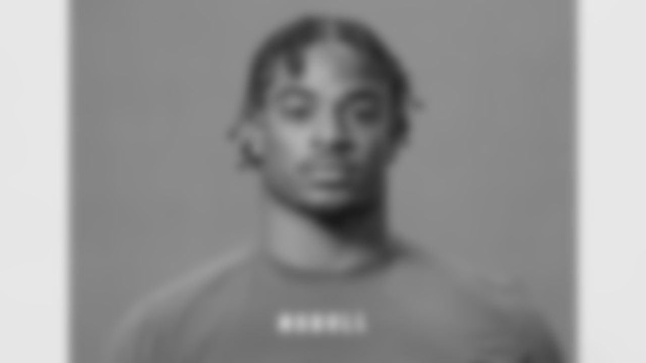Florida linebacker Ventrell Miller poses for a portrait at the NFL football Combine on Tuesday, Feb. 28, 2023 in Indianapolis. (AJ Mast/AP Images for the NFL)