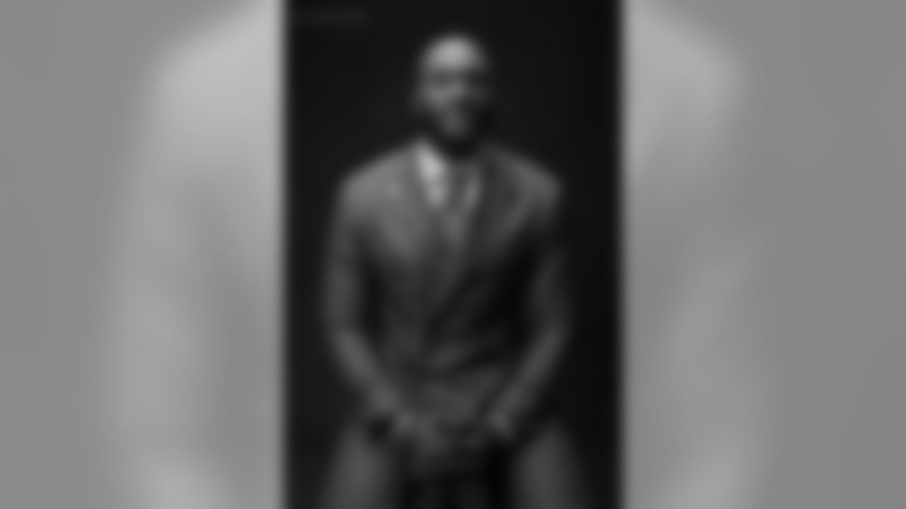 Indianapolis Colts linebacker Darius Leonard poses for a photo backstage after winning the AP Defensive Rookie of the Year award during the NFL Honors awards show, Saturday, Feb. 2, 2019 in Atlanta. (Ben Liebenberg/NFL)