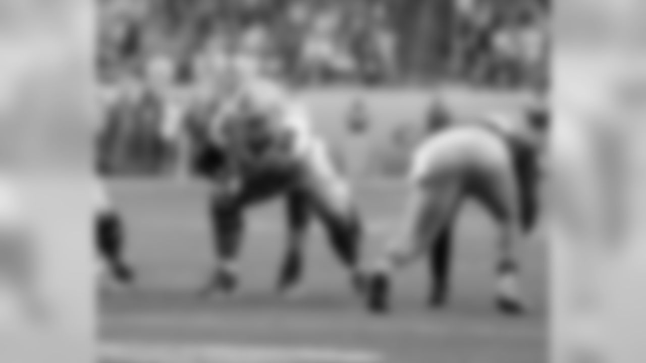 68 Decker, Taylor OL 6-8 315 SR Vandalia, Ohio