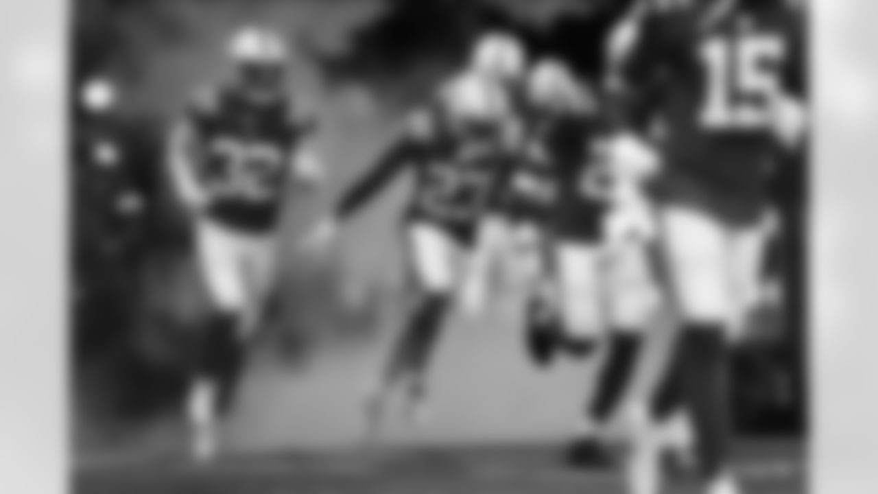 32 S Julian Blackmon, #23 CB Kenny Moore II