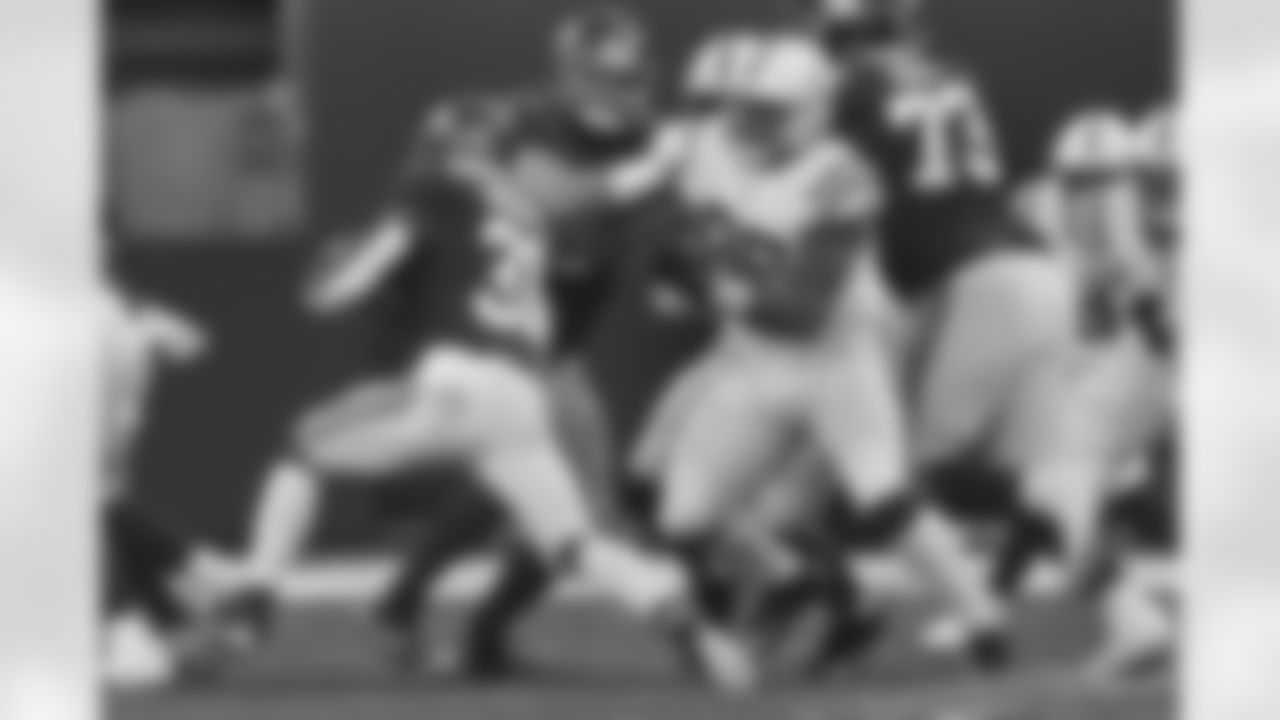 96 DT Byron Cowart