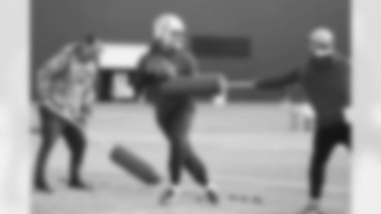 5 QB Brett Hundley