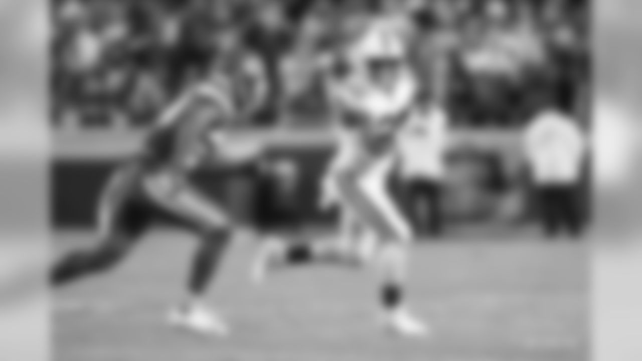 21 running back Nyheim Hines