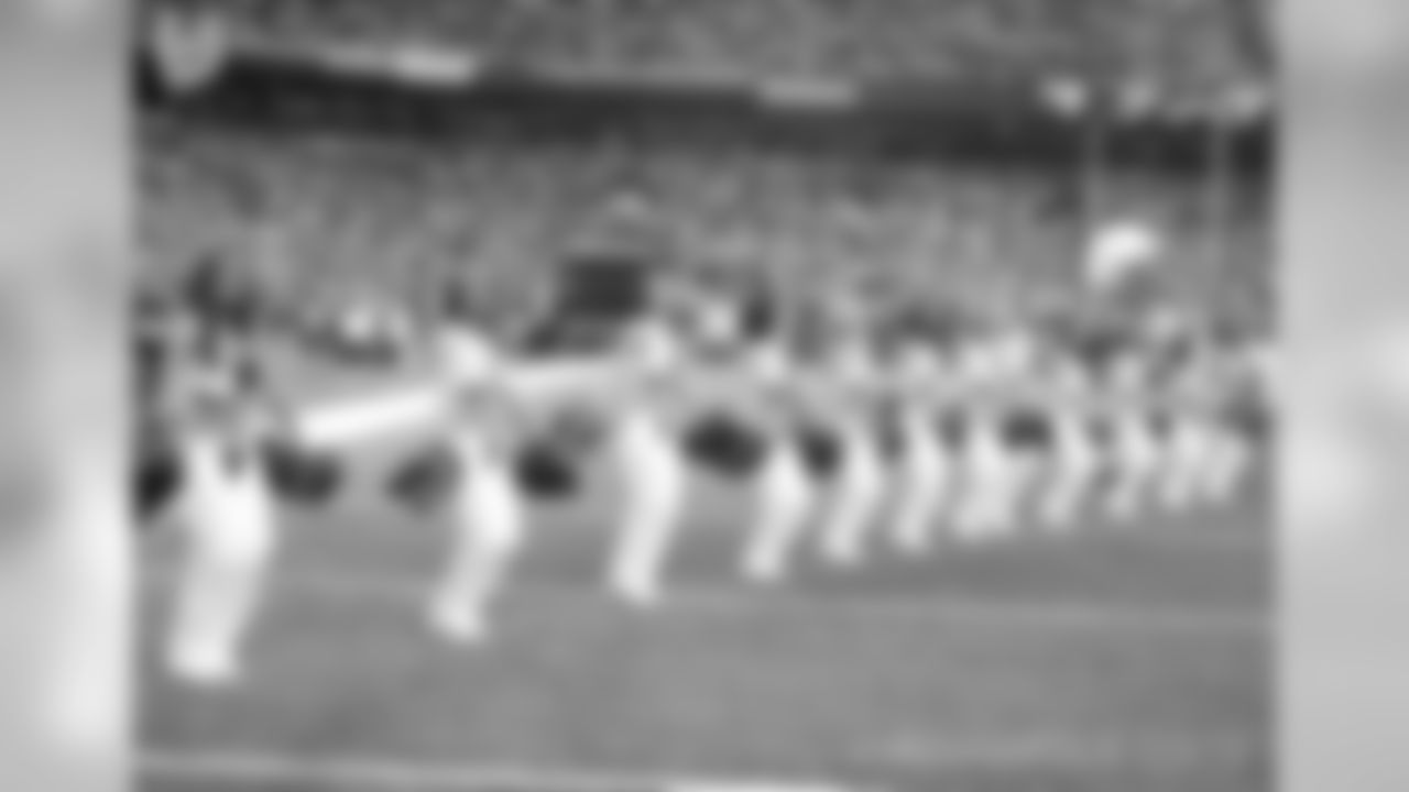 2018_1010_35yrsColtsCheer_0054