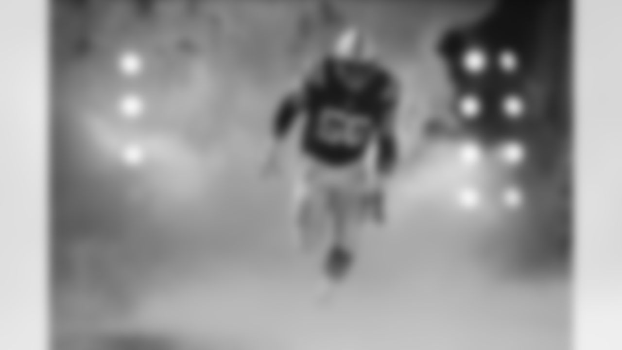 56 C/G Quenton Nelson
