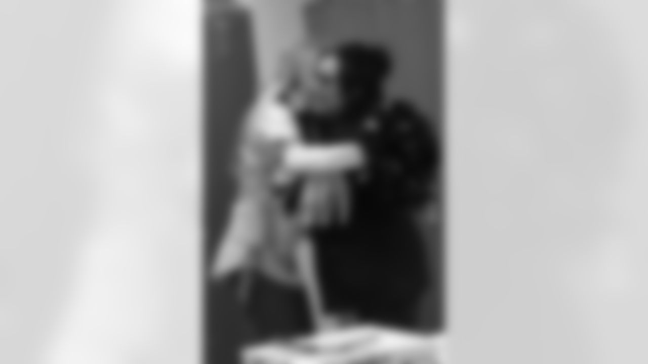 2018_1019_NursePizzaEvent_0037