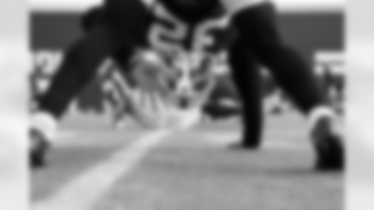 32 S Julian Blackmon