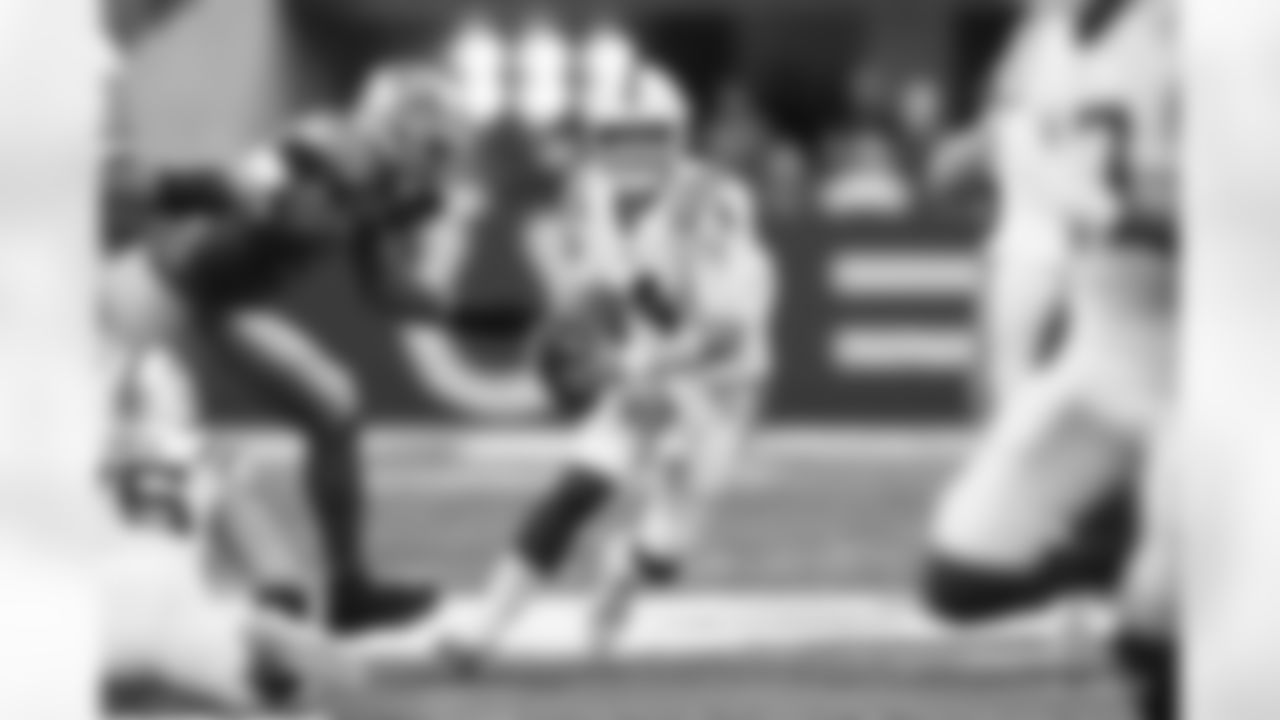 4 QB Sam Ehlinger