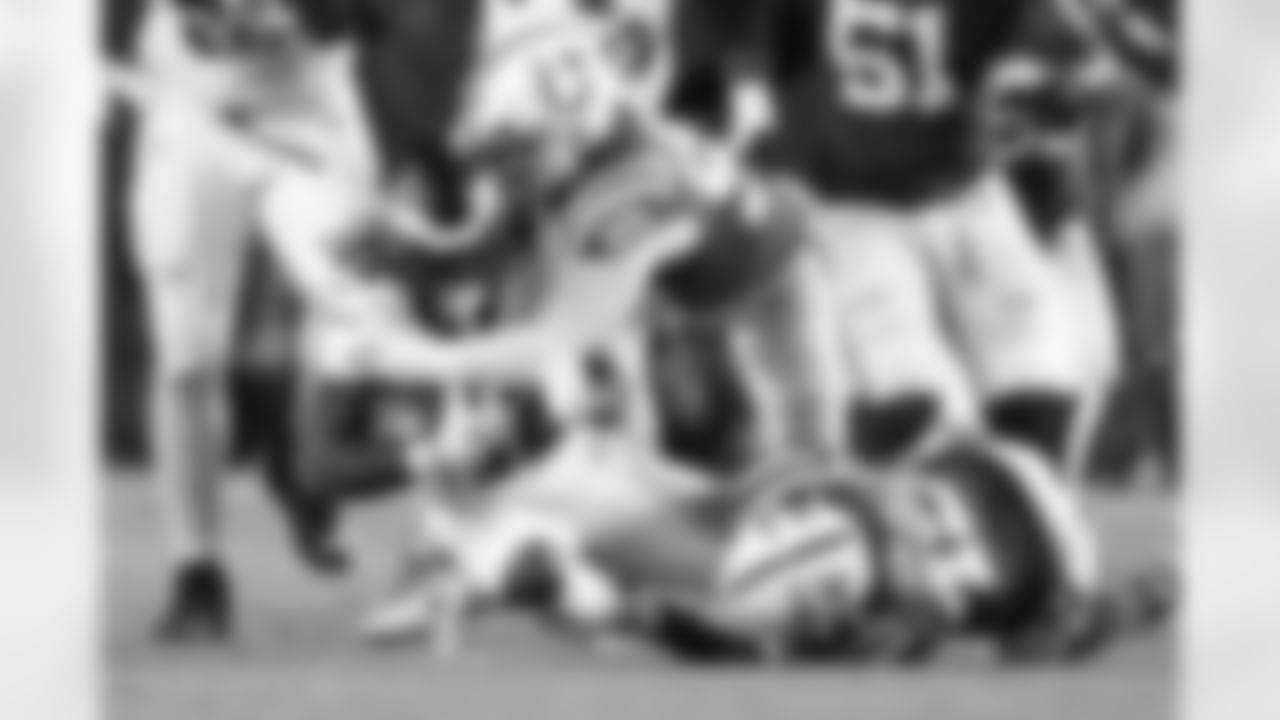 99 DT DeForest Buckner , 45 LB E.J. Speed