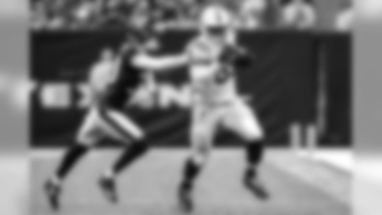 85 Williams, Brandon TE 6-3 260 30 5 Oregon