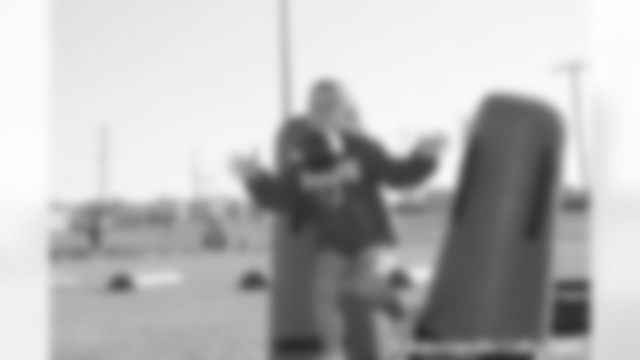 LANDING_youthfootball-1
