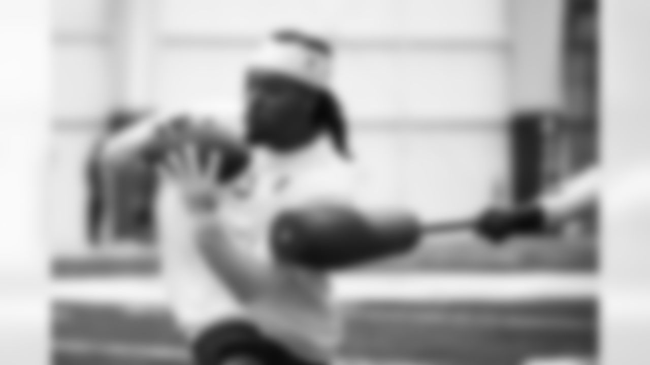 8 WR Juwann Winfree,
Players train during Phase II of offseason workouts.