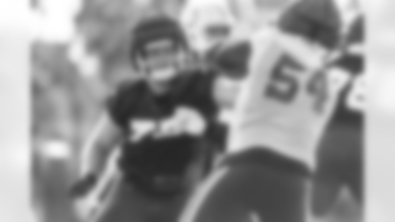 72 T Braden Smith
2023 Colts Training Camp - Grand Park