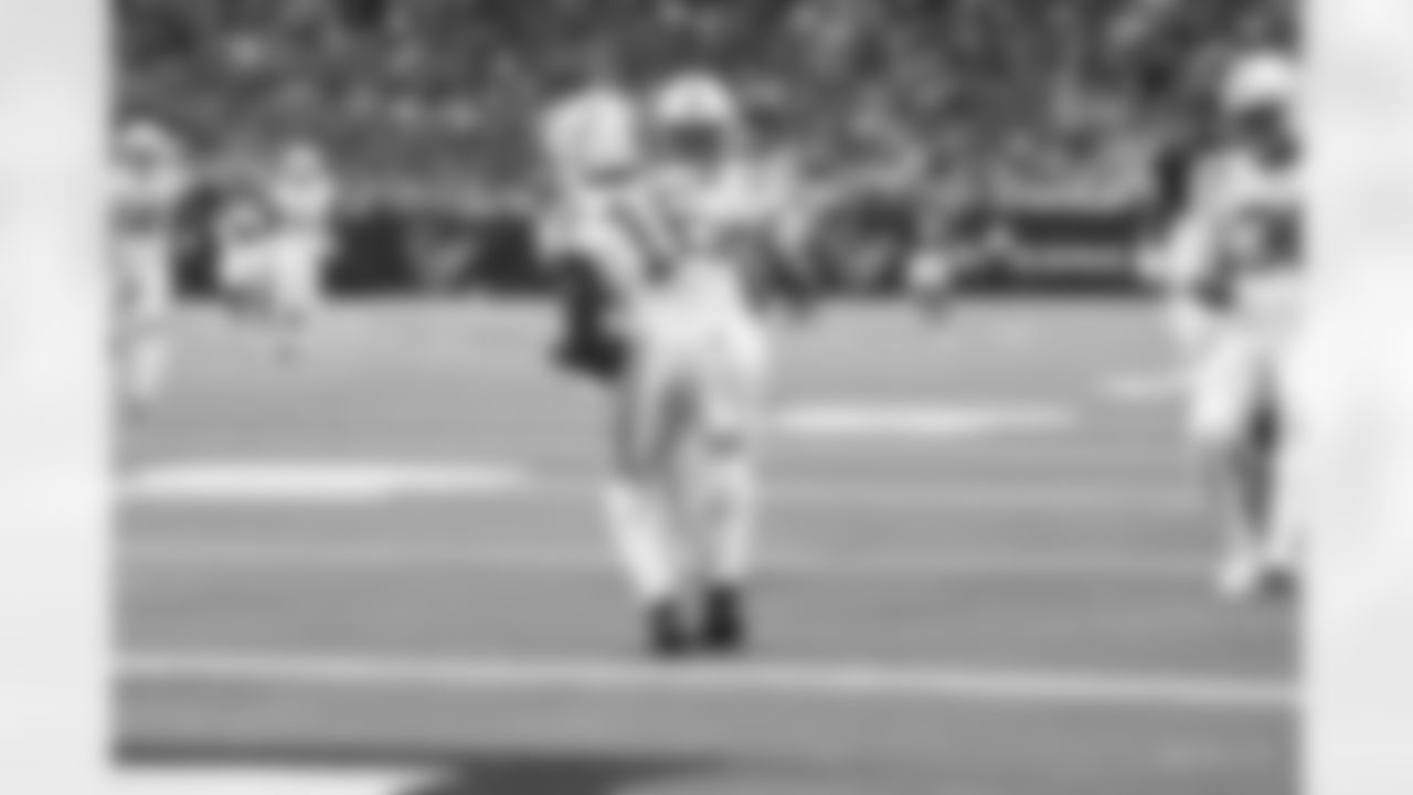 16 WR Ashton Dulin