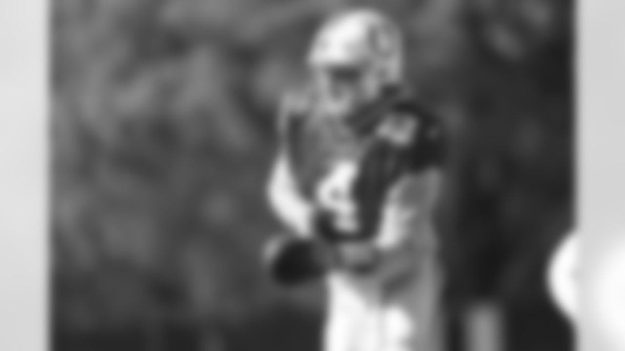 4 QB Sam Ehlinger