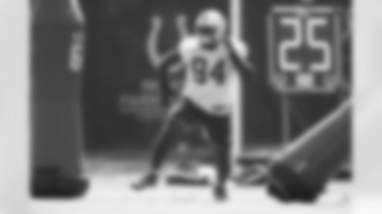 94 DT/DE Tyquan Lewis