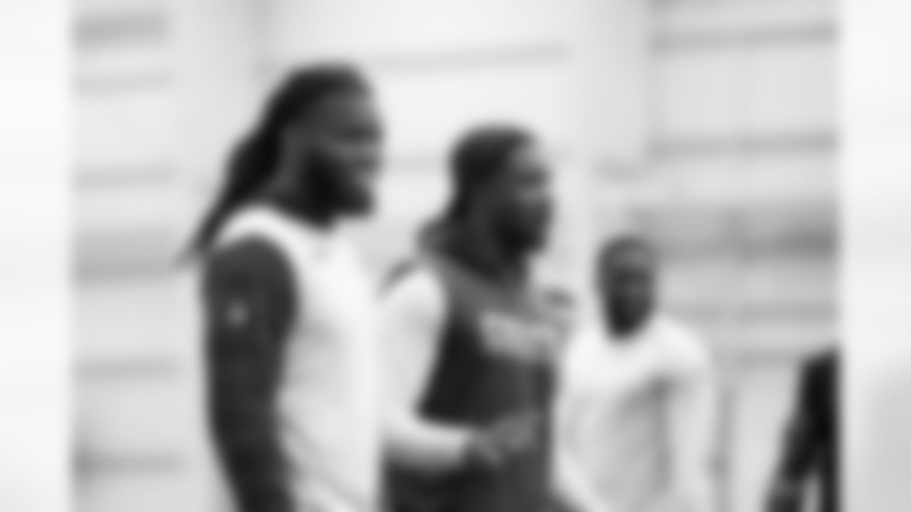 43 LB Malik Jefferson