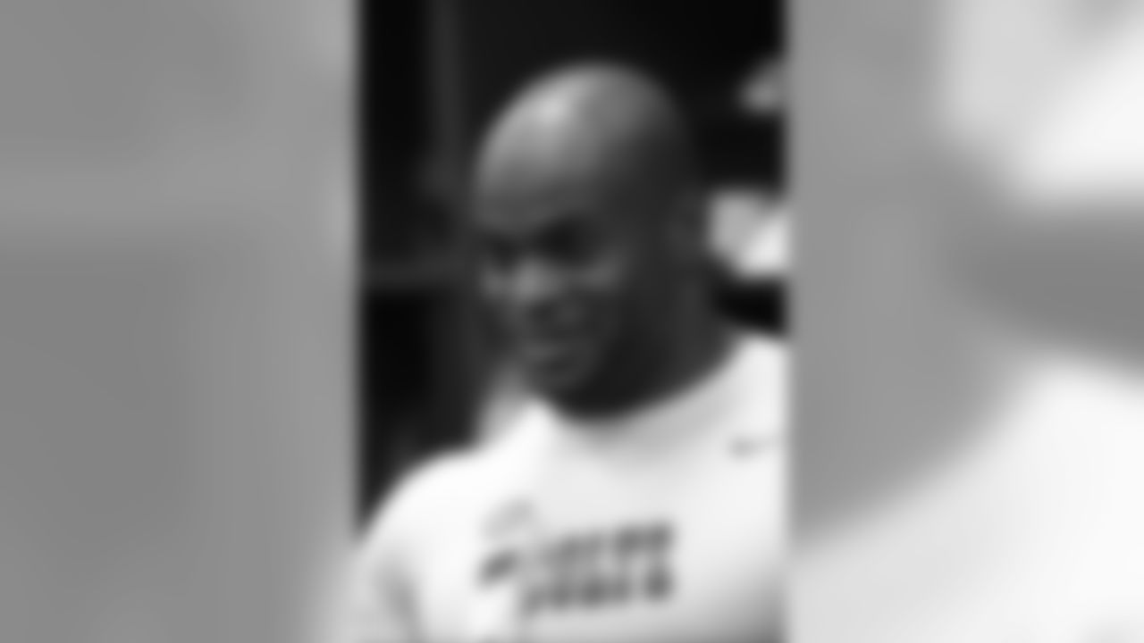 50 Freeman, Jerrell ILB