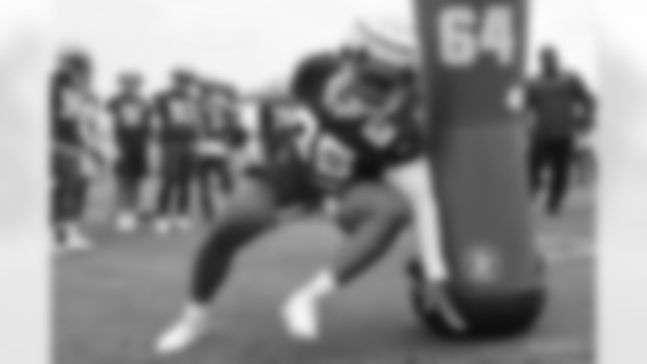 95 DT Chris Williams