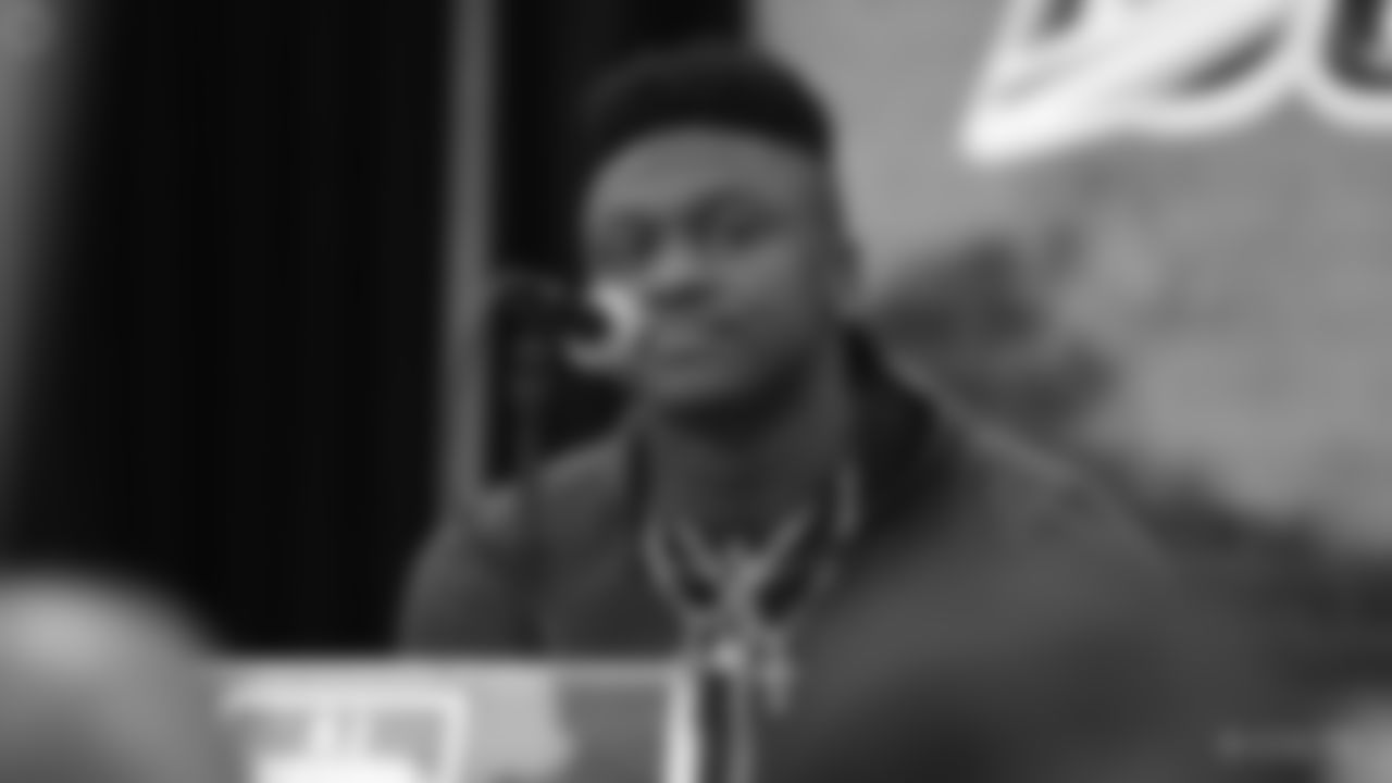 A.J. Brown | WR | Mississippi