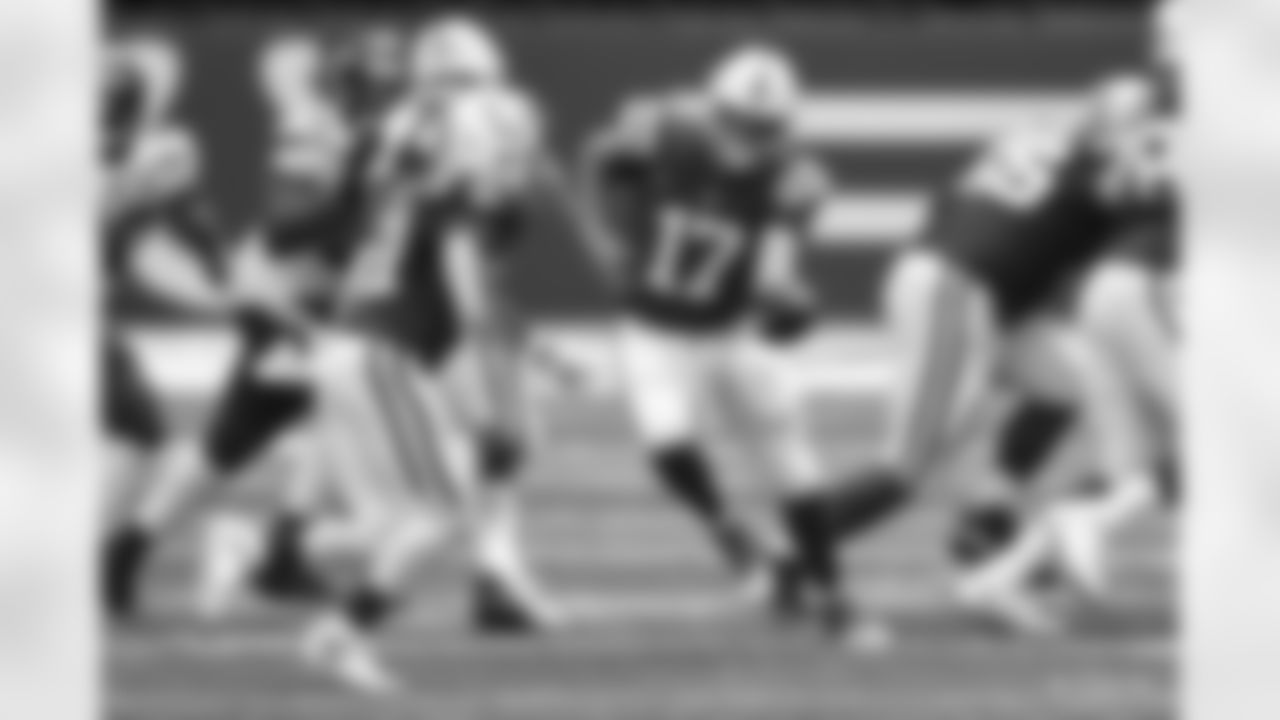 17 QB Philip Rivers, #21 RB Nyheim Hines