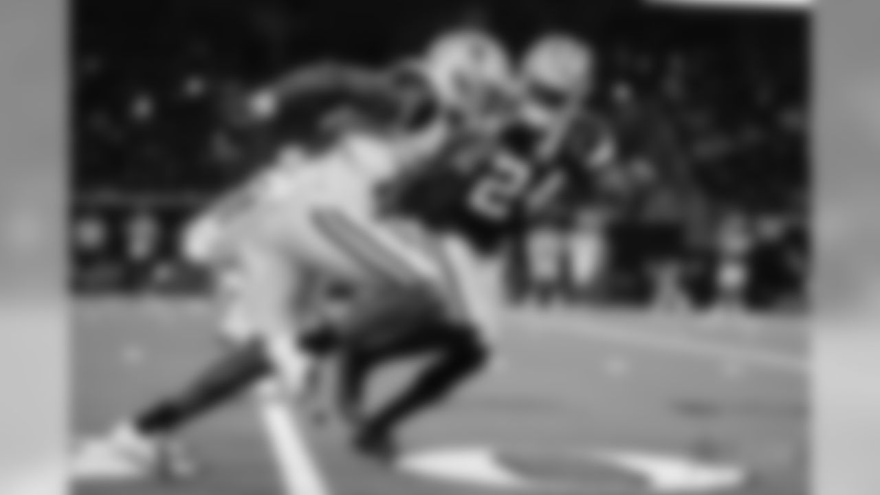 20180823_Training Camp_Lance Lenior_Chidobe Awuzie_Selects_JJ_019252