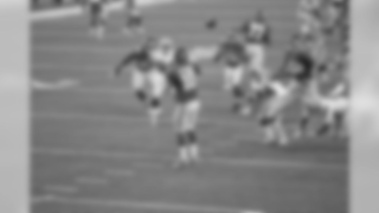 temp20130908_NYG_DAL_quickies061.jpg