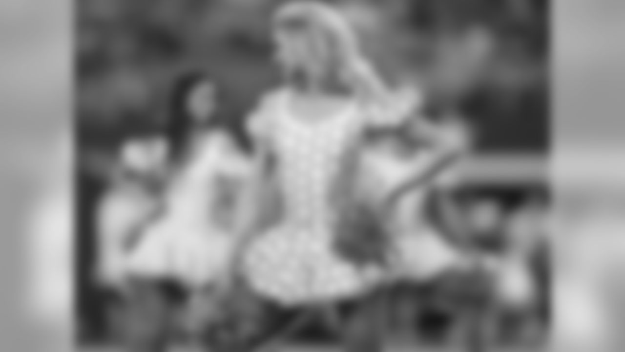tempDcc_Gal23_031113_950.jpg