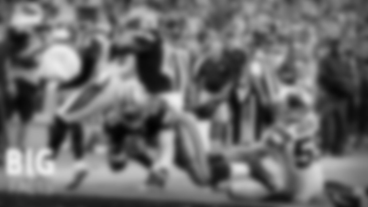 Panthers and Cowboys like to play it close - Prior to 2015, Dallas had dominated the all-time series with Carolina 9-to-3 and had won nine of the ten previous matchups before losing the last two meetings. Contrary to the series dominance, most of the contests had been down to the wire. Nine of the 14 contests had been decided by 10-points or less, including the most recent matchup in 2018 that was won by Carolina 16-8. Five of the nine single-digit matchups have been decided by less than a touchdown.