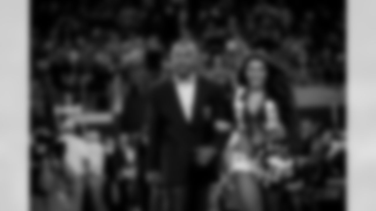 20181129_DAL_Halftime_JJ2058