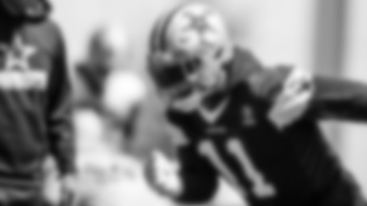 Every Snap
Not only did Micah Parsons lead the Cowboys with two sacks against the Bucs, he played all 62 defensive snaps last Sunday night.
Going forward, he believes he can maintain that workload.
"That's something I want. I'm putting that chip on my shoulder," he said. "No one else is making me do this. I want to do this for this team. … I told Coach I don't want to come off. They asked me if I'm good. I told them I'm good. Obviously I'm sore, but that comes with this game. I just love what I do."
-Rob Phillips (9/14/22)