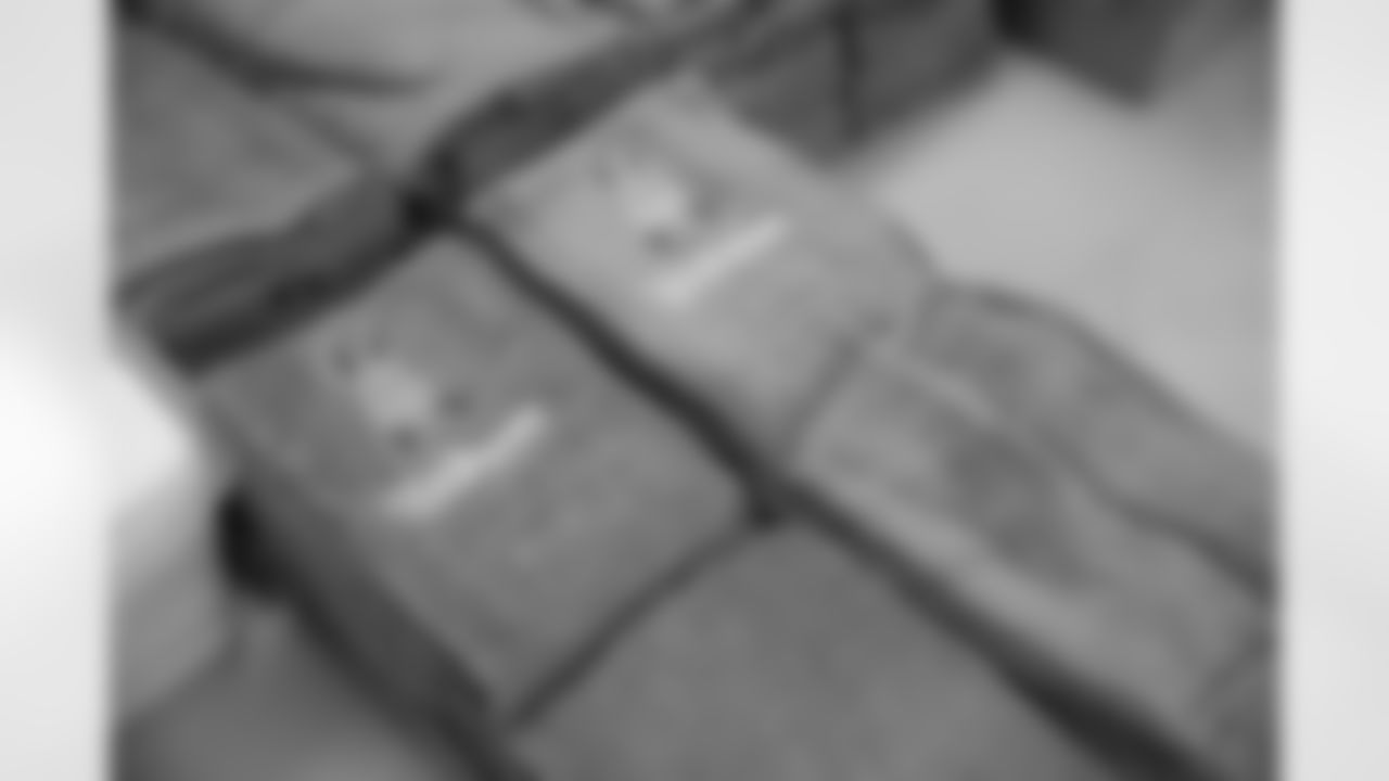 20151004_dal_pregame_quickies001.jpg