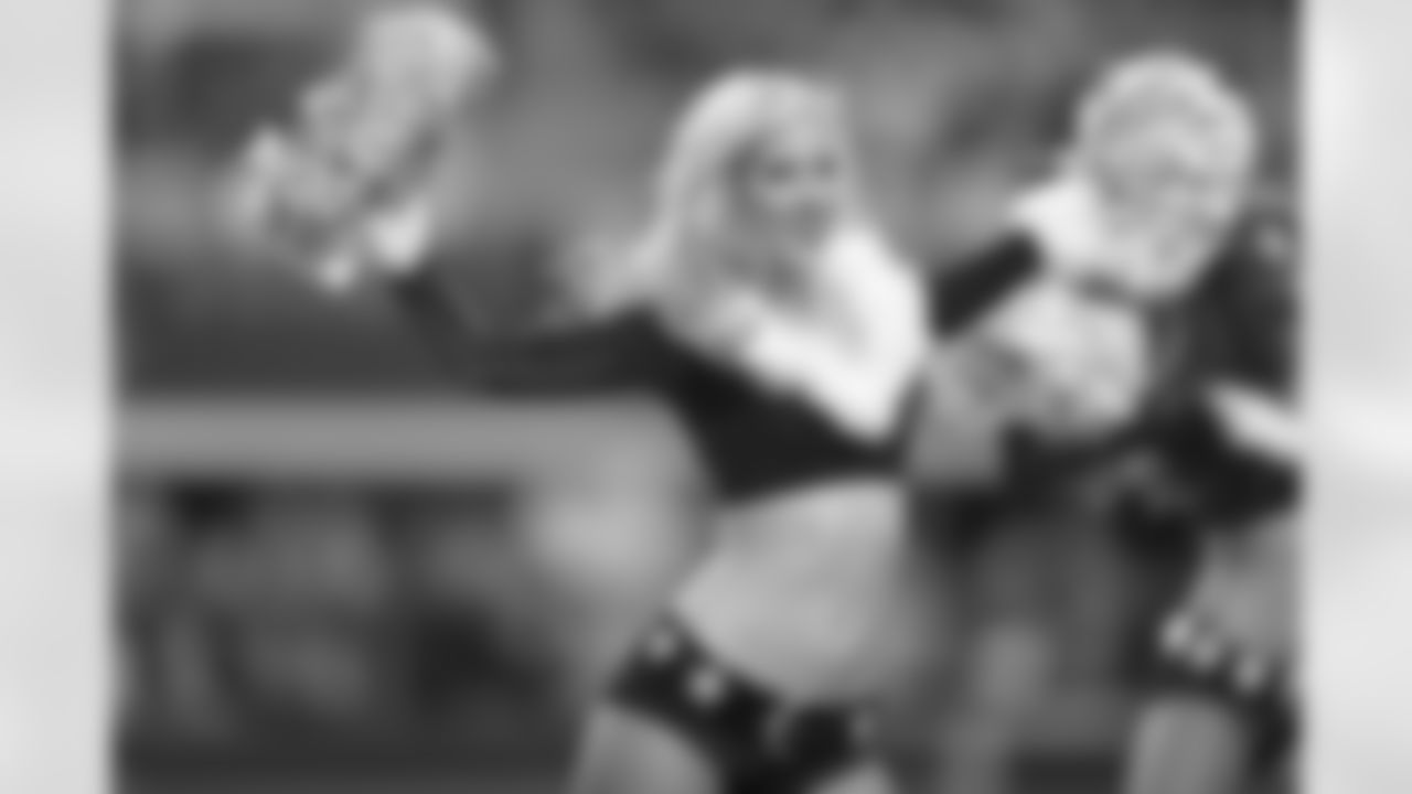 temp20131215_GB_DAL_quickies217.jpg