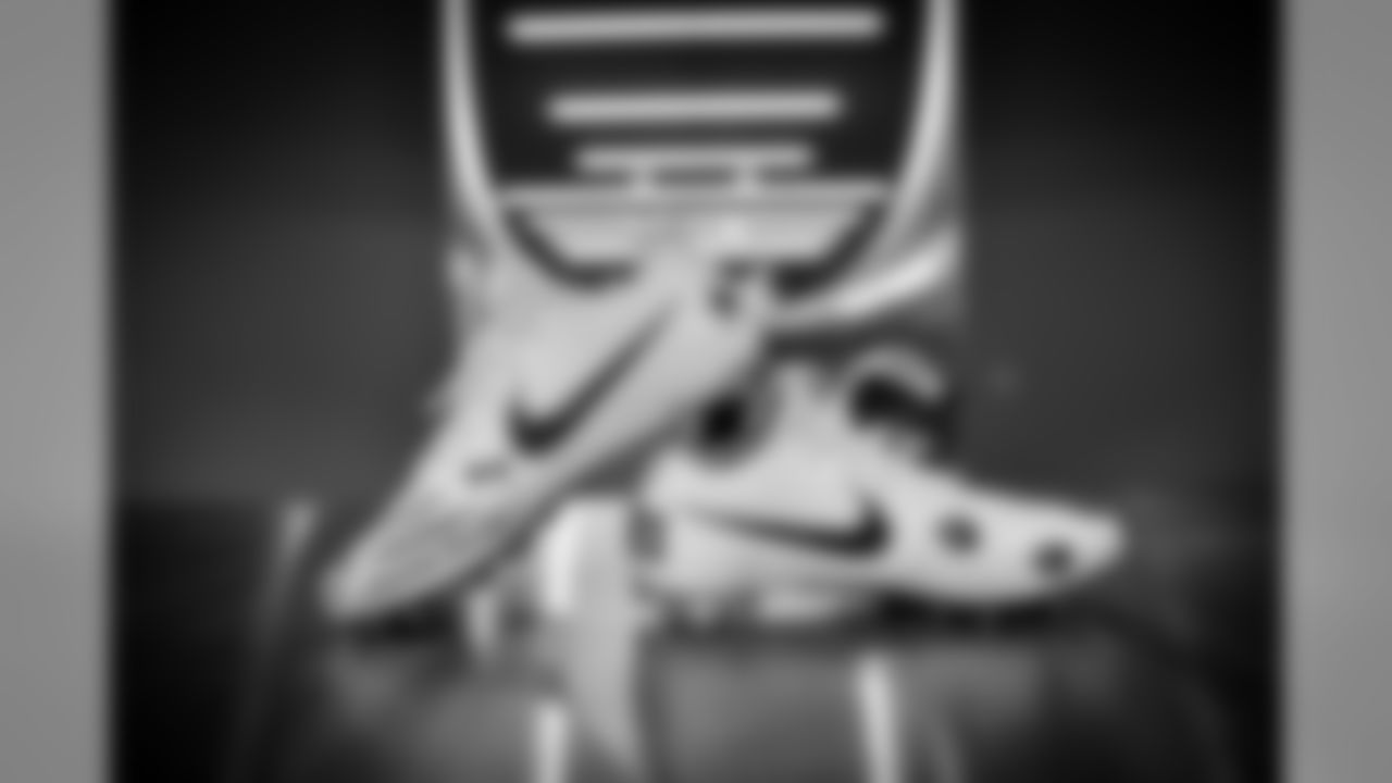 20161129_shoes_all_jj7724.jpg