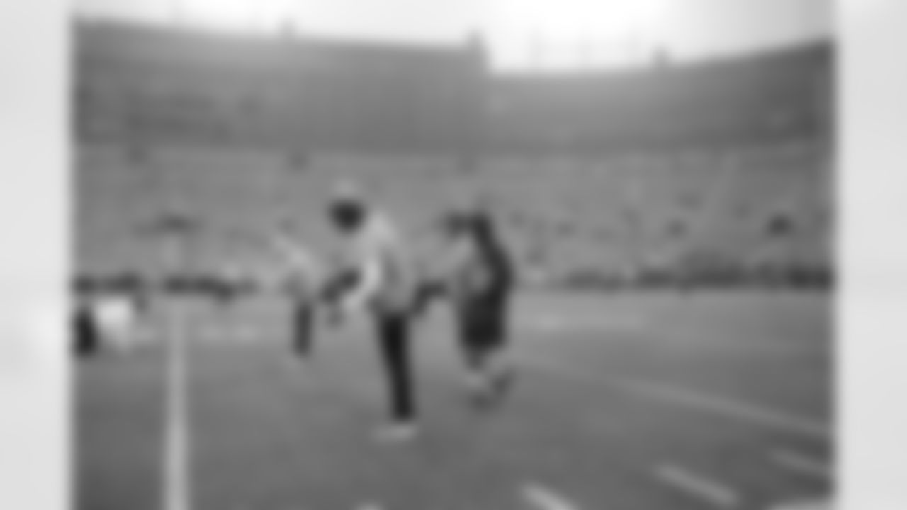 20151213_dal_gb_quickies030.jpg