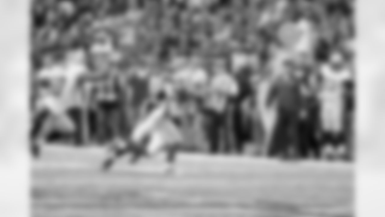20151004_dal_no_quickies185.jpg