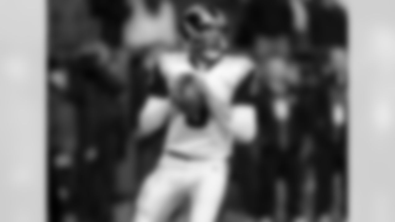 Sam Bradford - Rams
