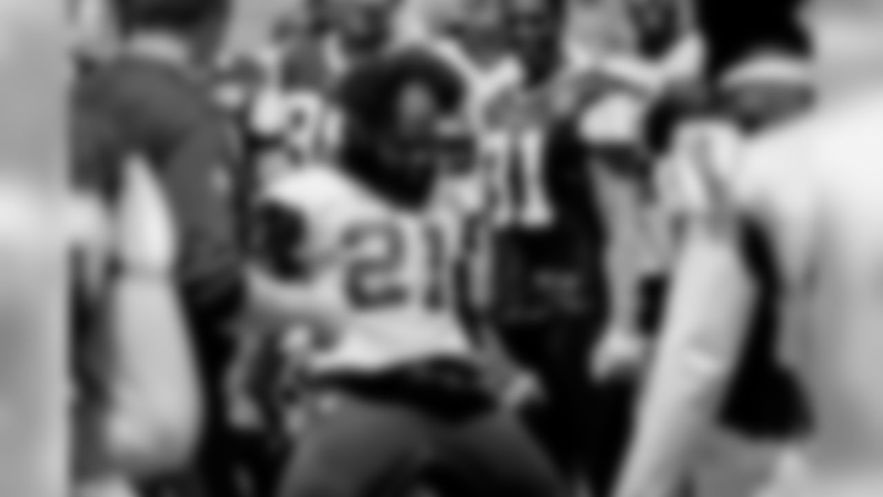 20180815_Training Camp_Ezekiel Elliott_Selects_JJ_013797